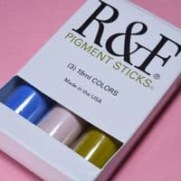 R&F: 2841 Trial Set 2. Pigment Stick, 3 x 19ml