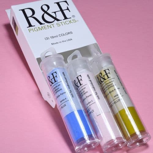 R&F: 2841 Trial Set 2. Pigment Stick, 3 x 19ml