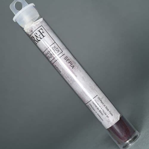 R&F: 38 Sepia Pigment Stick, 38ml