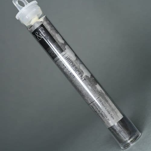 R&F: 83 Iridescent Pewter Pigment Stick, 38ml