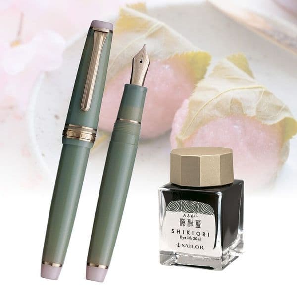 *Sailor - Pro Gear Slim Fountain Pen - Wagashi Collection - Sakura Mochi