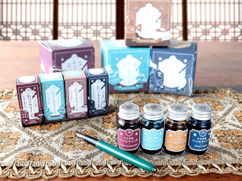 **Taccia Ink - 110th Anniversary Taisho Roman Hikara (Guitar) Ink Set - Romanticism