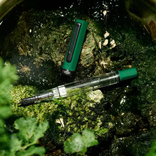 **Twsbi - Fountain Pen - Eco - Irish Green with Onyx
