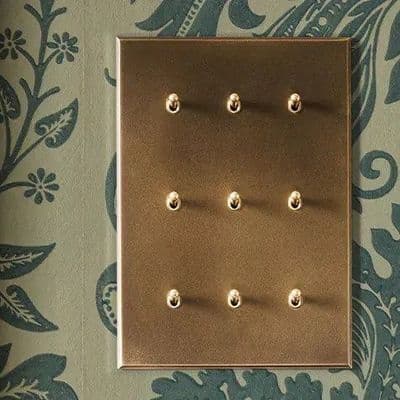 Aged Brass Palaces Collection