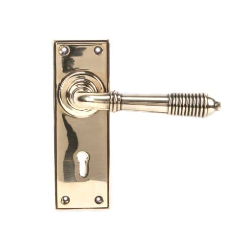 From The Anvil 33040 Aged Brass Reeded Lever Lock Set