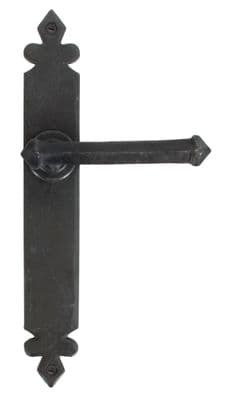 From The Anvil 33171 Beeswax Tudor Lever Latch Set