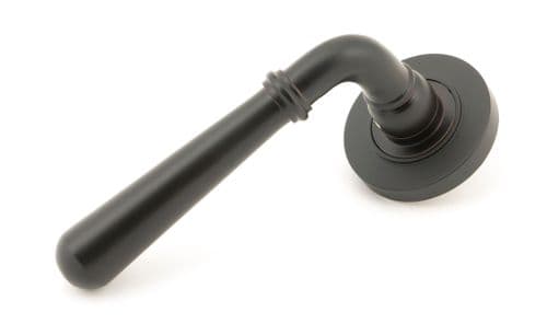 From The Anvil 50029 Aged Bronze Newbury Lever on Rose Set (Plain) - Unsprung