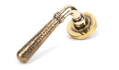 From The Anvil 50037 Aged Brass Hammered Newbury Lever on Rose Set (Plain) - Unsprung