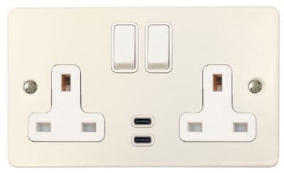 G&H FW913W Flat Plate Matt White 2 Gang Double 13A Plug Socket Dual 4.2A USB C
