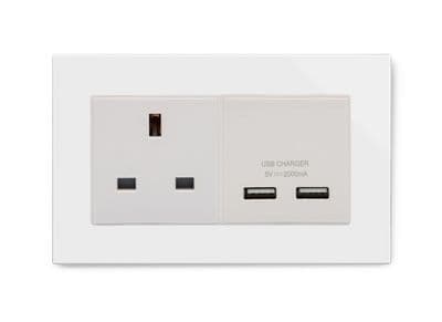 RetroTouch 13A 1G UK Socket & 2.1A Dual USB White Glass PG 00642