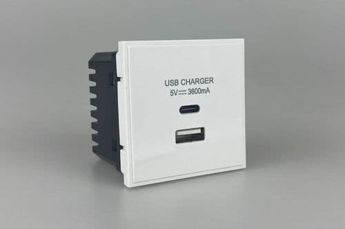 Varilight DUSBACW DataGrid White Double USB A+C Charger 3600mA (2 DataGrid Spaces)