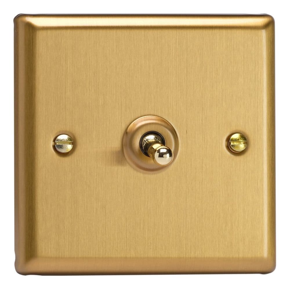 Acquista CFG Luce Quadra Spina Singola Schuko con Uscita Acquista CFG Luce Quadra Spina Singola Schuko con Uscita