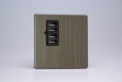 Varilight XDYU4BS.AB Urban Screwless Antique Brass 4 Gang 5V DC 4800mA USB Charging Port