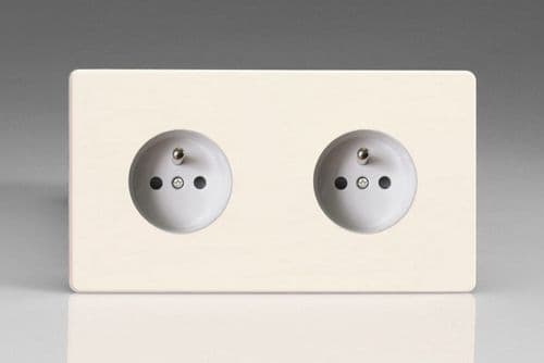 Varilight XEY44FW.MW European Matt White 2 Gang 16A Flush Socket Pin Earth