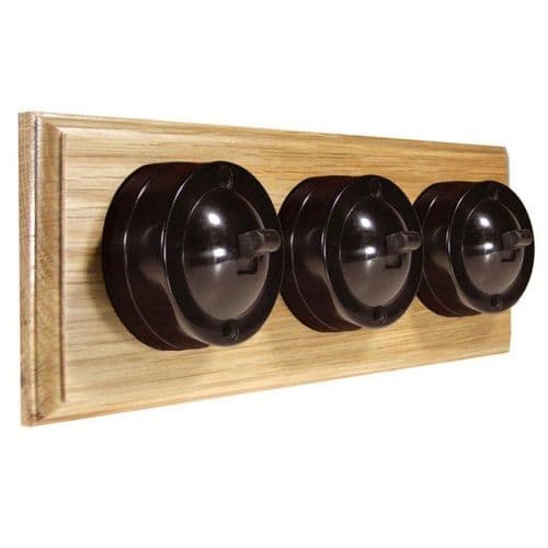 Varilight XKB3OH Kilnwood Oak 3 Gang 6A 2 Way Bakelite Dome Wooden Base Horizontal (twin wall box)