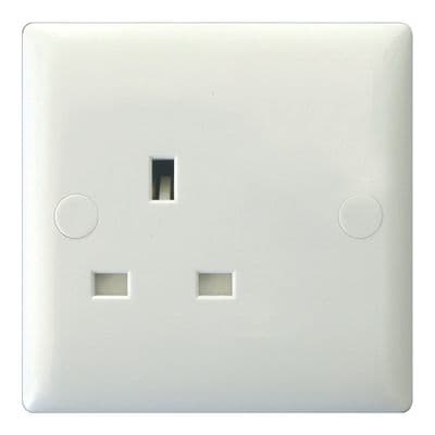 Varilight XO4UW Value Polar White 1 Gang 13A Unswitched Plug Socket