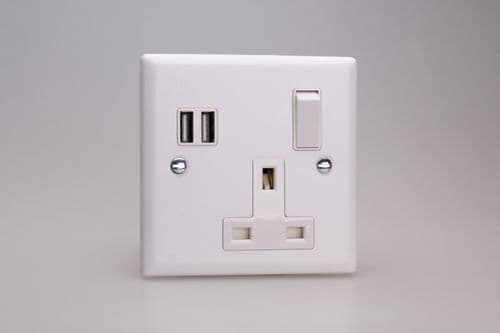 Varilight XY4U2SW.CW Urban Chalk White 1 Gang 13A Single Switched Plug Socket With USB