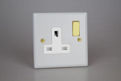 Varilight XY4VW.MW Vogue Matt White 1 Gang 13A Double Pole Switched Socket
