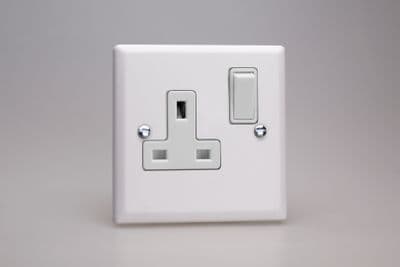 Varilight XY4W.CW Urban Chalk White 1 Gang 13A DP Single Switched Plug Socket