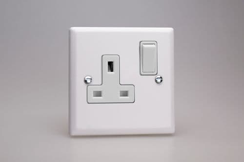 Varilight XY4W.CW Urban Chalk White 1 Gang 13A DP Single Switched Plug Socket