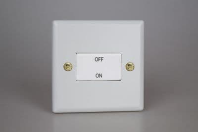 Varilight XYFIW.MW Vogue Matt White 10A Fan Isolating Switch (3 Pole)