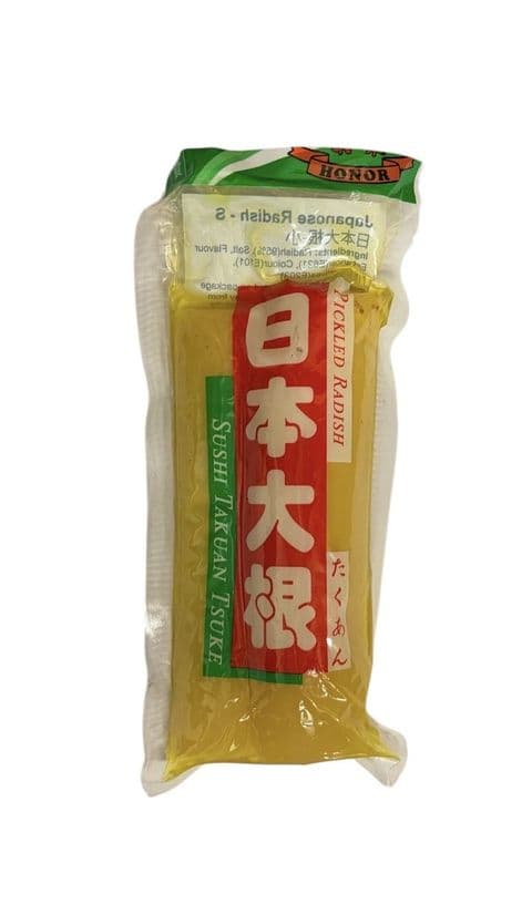 Whole Pickled Mooli Radish (Takuan, Daikon) by HR