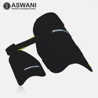 Moonwalkr 2.0 Cricket Thigh Guard, Black Youths