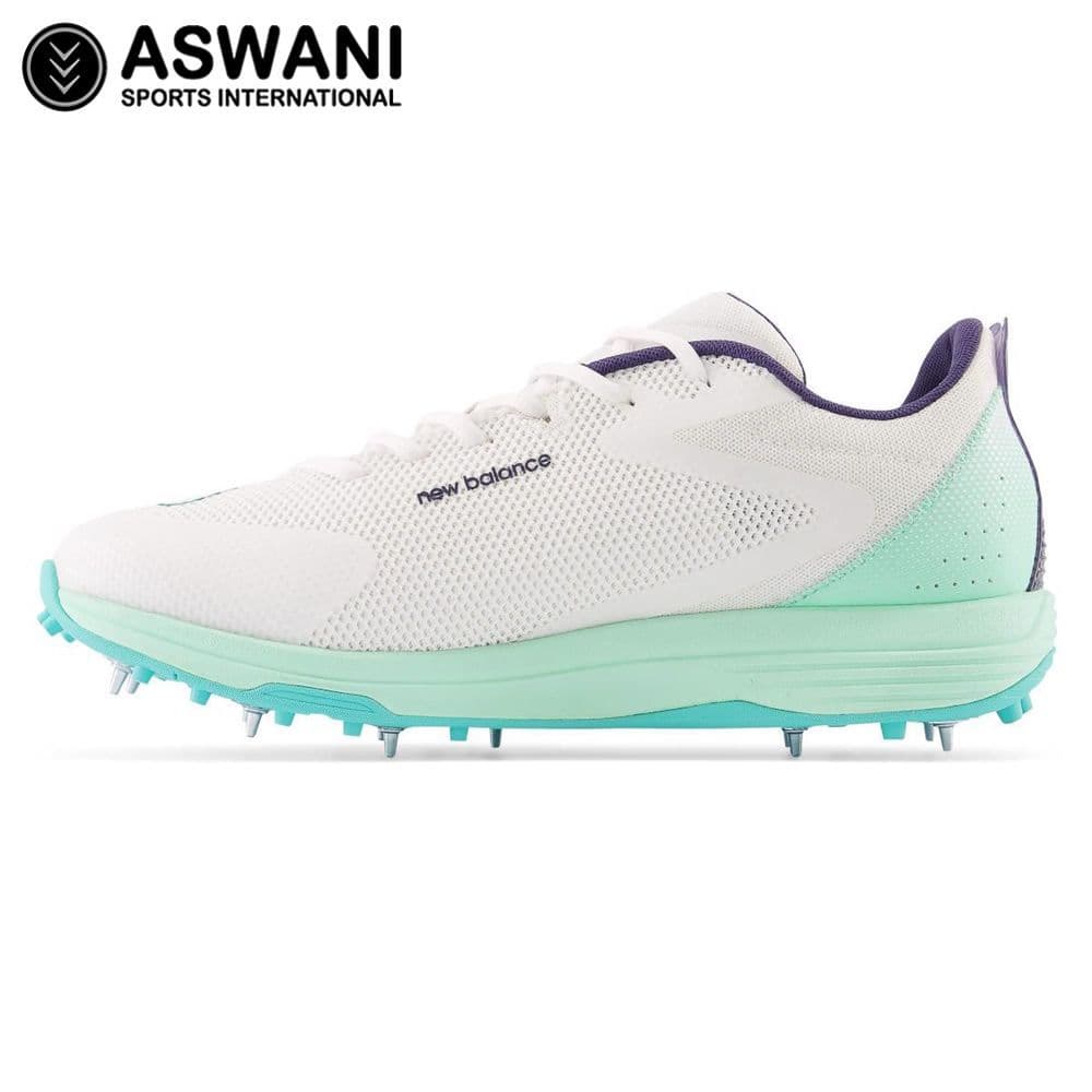New Balance CK10J5 Spike Cricket Shoes