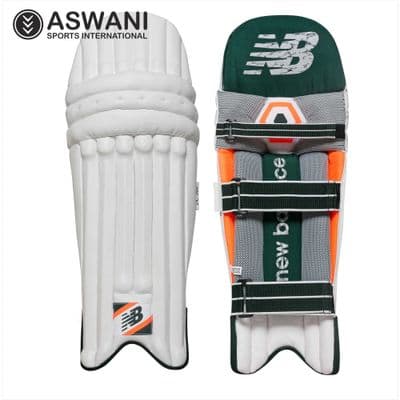 New Balance DC580 Junior Cricket Batting Pads