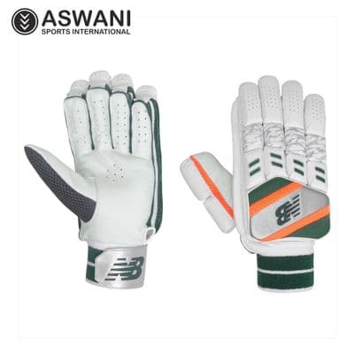 New Balance DC880 Junior Cricket  Batting Gloves