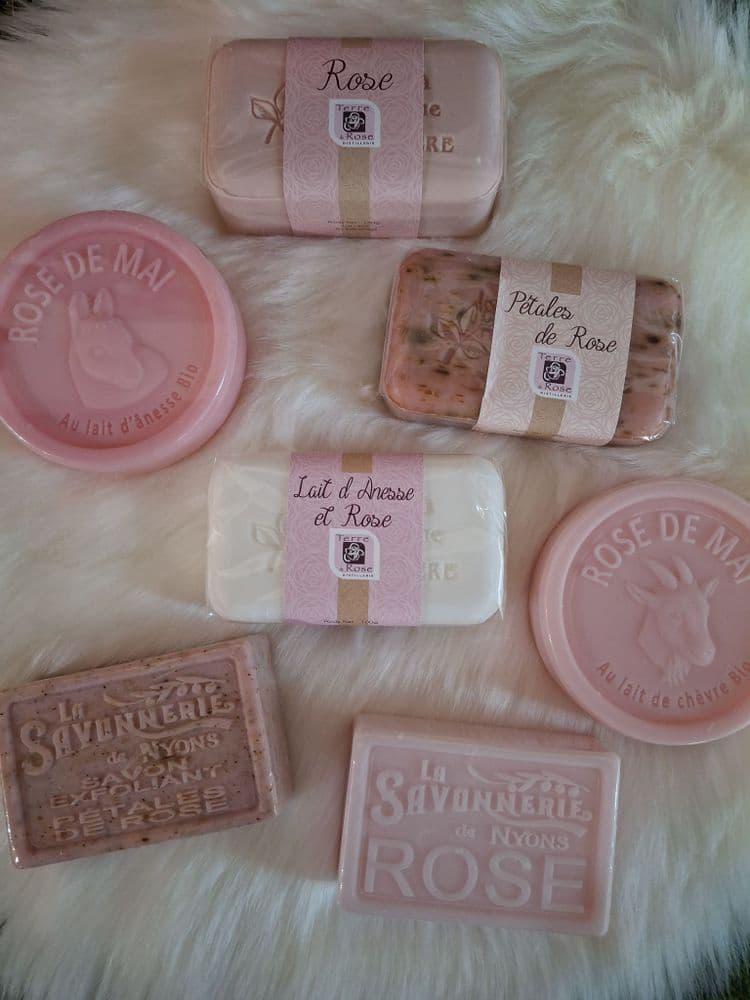 Gamme de Savons à la Rose