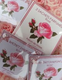Sachet parfumé à la rose