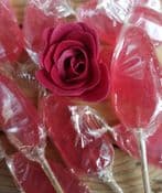 Sucette aromatisée à la rose