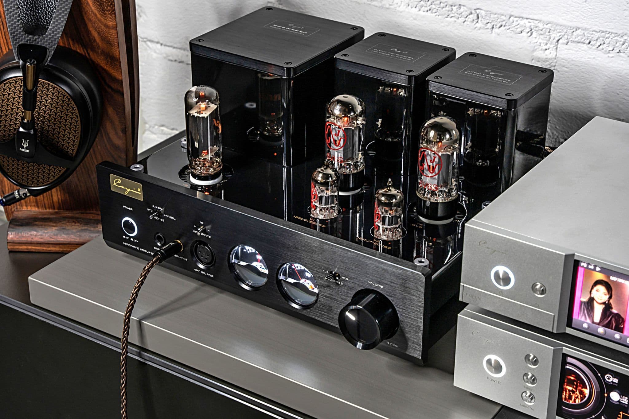 Cayin HA-3A Headphone Amplifier - Type UK | Audio Emotion