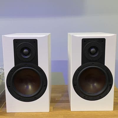DALI Opticon 2 MK2 Loudspeakers - Piano White