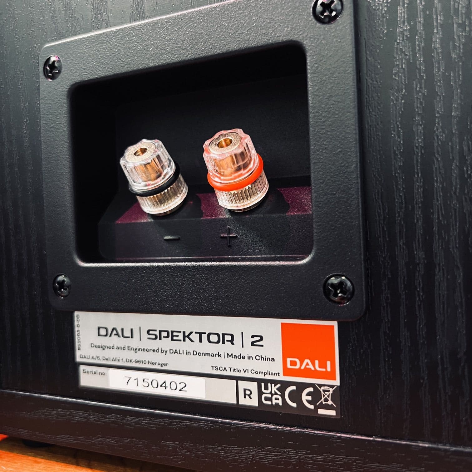 DALI Spektor 2 Loudspeakers - Black Ash | Audio Emotion