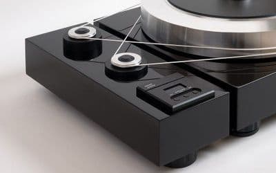 E.A.T Forte Turntable