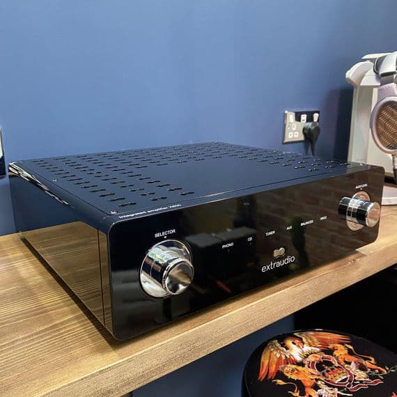 Extraudio X800 MKII Integrated Amplifier with MC Phono | Audio Emotion | Preowned