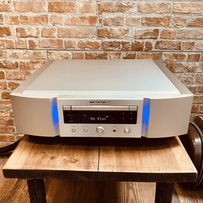 Marantz SA-10 Reference SACD/CD - Finish : Gold