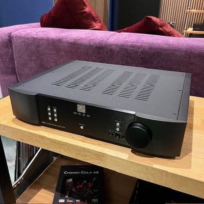Moon 250i Integrated Amplifier - New in 2023