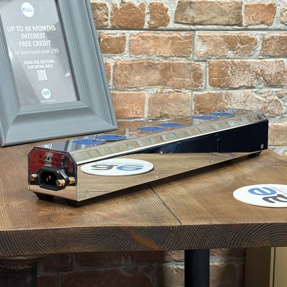 Oyaide MTS-6II 3P Mains Block - Nema Sockets | Audio Emotion | Preowned