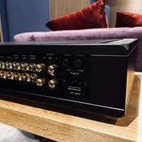 Rega Osiris Reference Level Integrated Amplifier | Audio Emotion