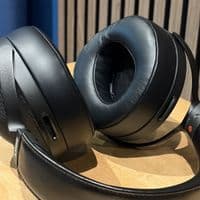 Sony MDR-Z1R Premium Over-Ear Closed-Back Headphones | Audio Emotion | Preowned