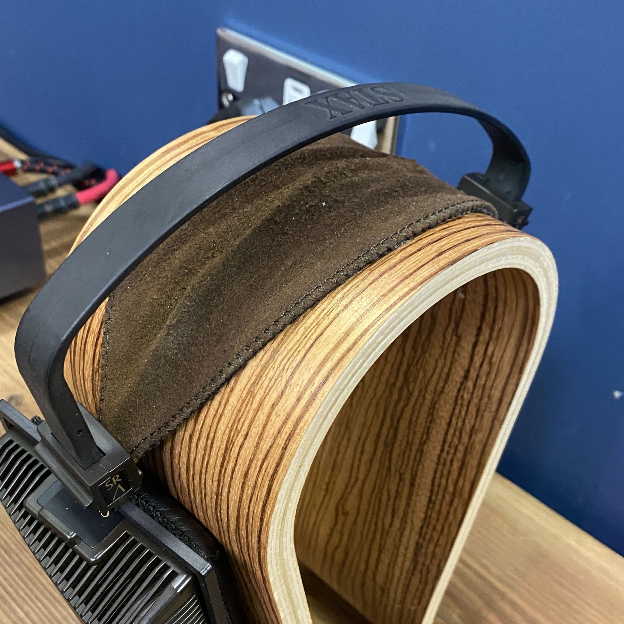 Stax SR Lambda Signature Headphones | Audio Emotion | Preowned
