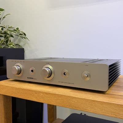 Sugden A21 Signature Line & Integrated Amplifier