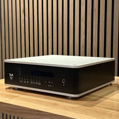 T+A DAC Series 8 DSD High End D/A Converter-Preamp