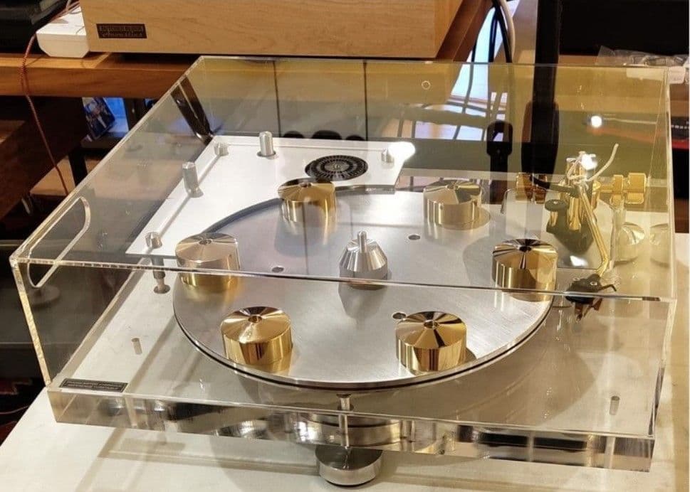 Transcriptors Hydraulic Reference Turntable | Audio Emotion