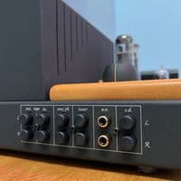 Unison Research Simply Two - Class A Integrated Amplifier | Integated Amplifier | Audio Emotion | Preowned