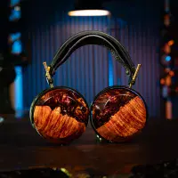 ZMF Atrium Closed Headphones - Stabilised Wood | Audio Emotion