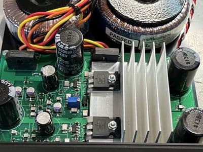 Bluesound Vault 2 & 2i PRO DUAL V2 Low noise PSU + Interface